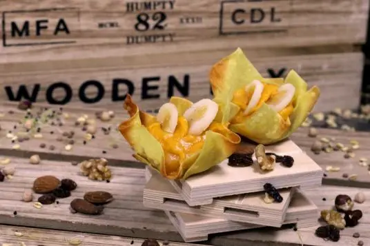 Tartita de Melocotón con Hierbabuena