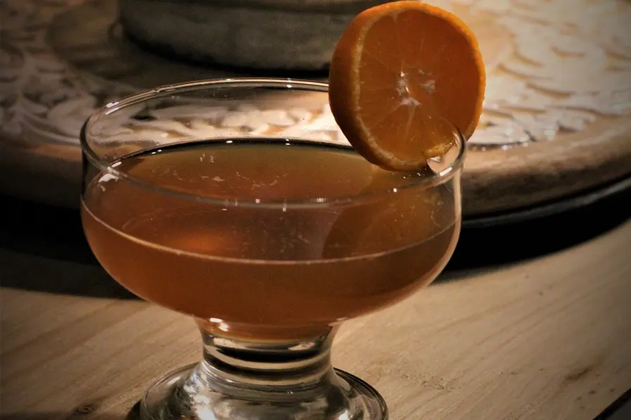 Boulevardier con Manzana