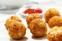 Croquetas de Grana Padano y Frambuesas